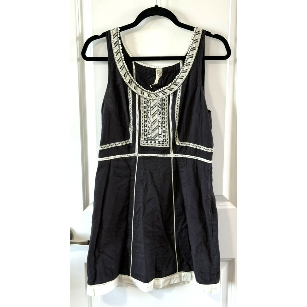 Free People  sleeveless dress tunic Womens 4 Black  Embroidered  Boho
